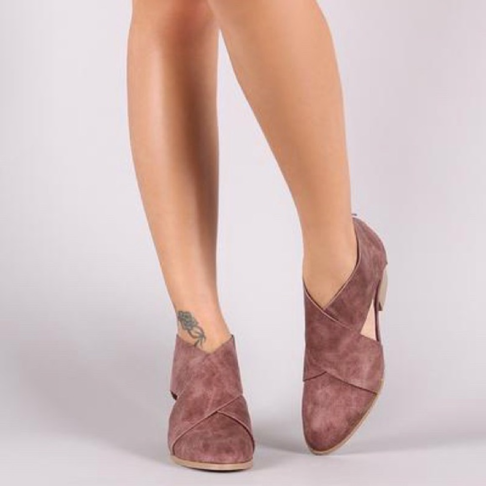 Chunky stacked heel cross band cut out booties